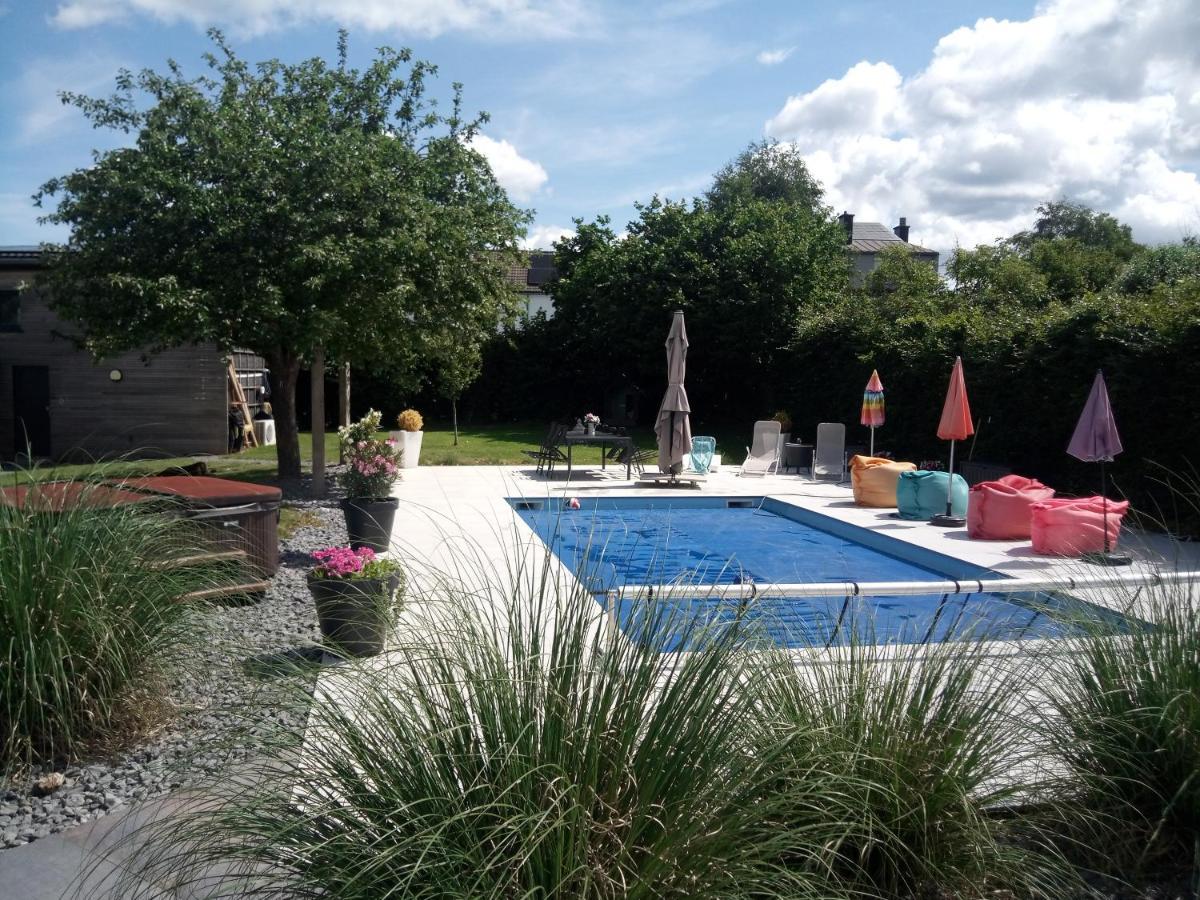 L'écurie gîte Spa Exterior foto